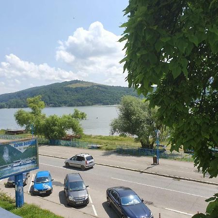 Apartament Denis Διαμέρισμα Orşova Εξωτερικό φωτογραφία