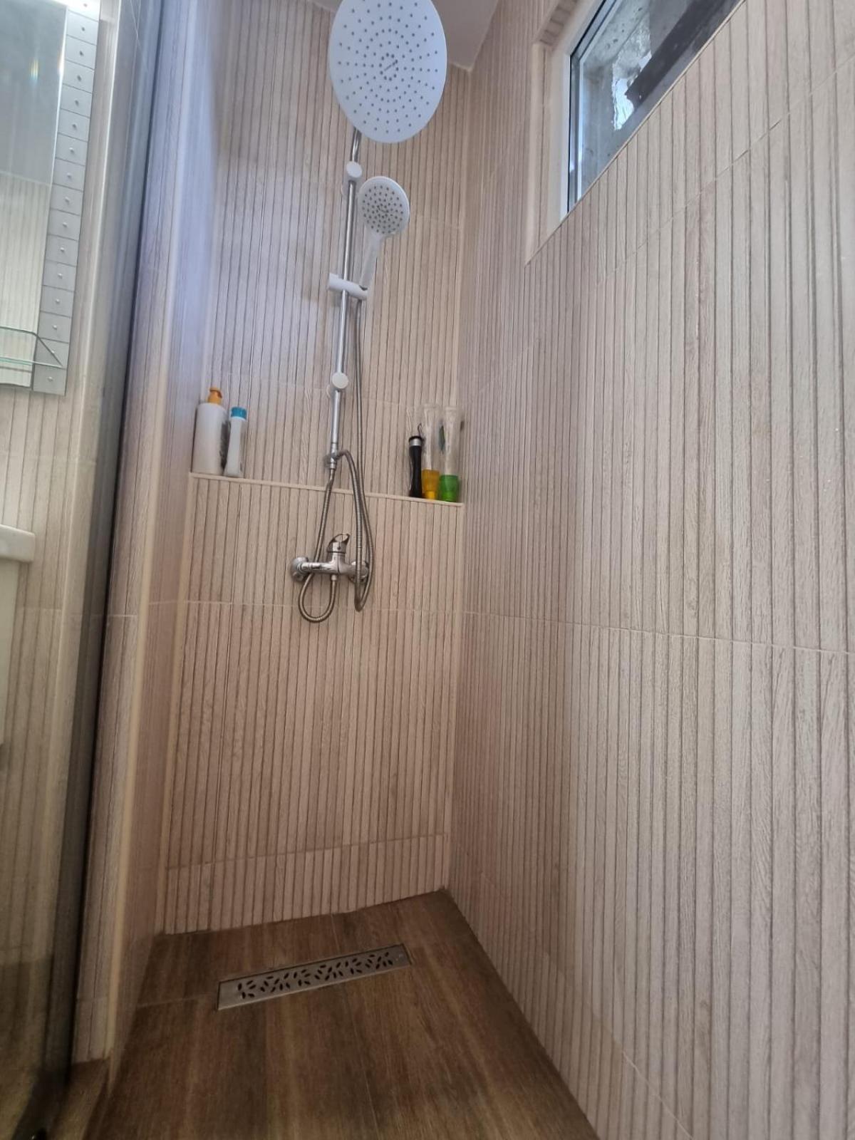 Apartament Denis Διαμέρισμα Orşova Εξωτερικό φωτογραφία