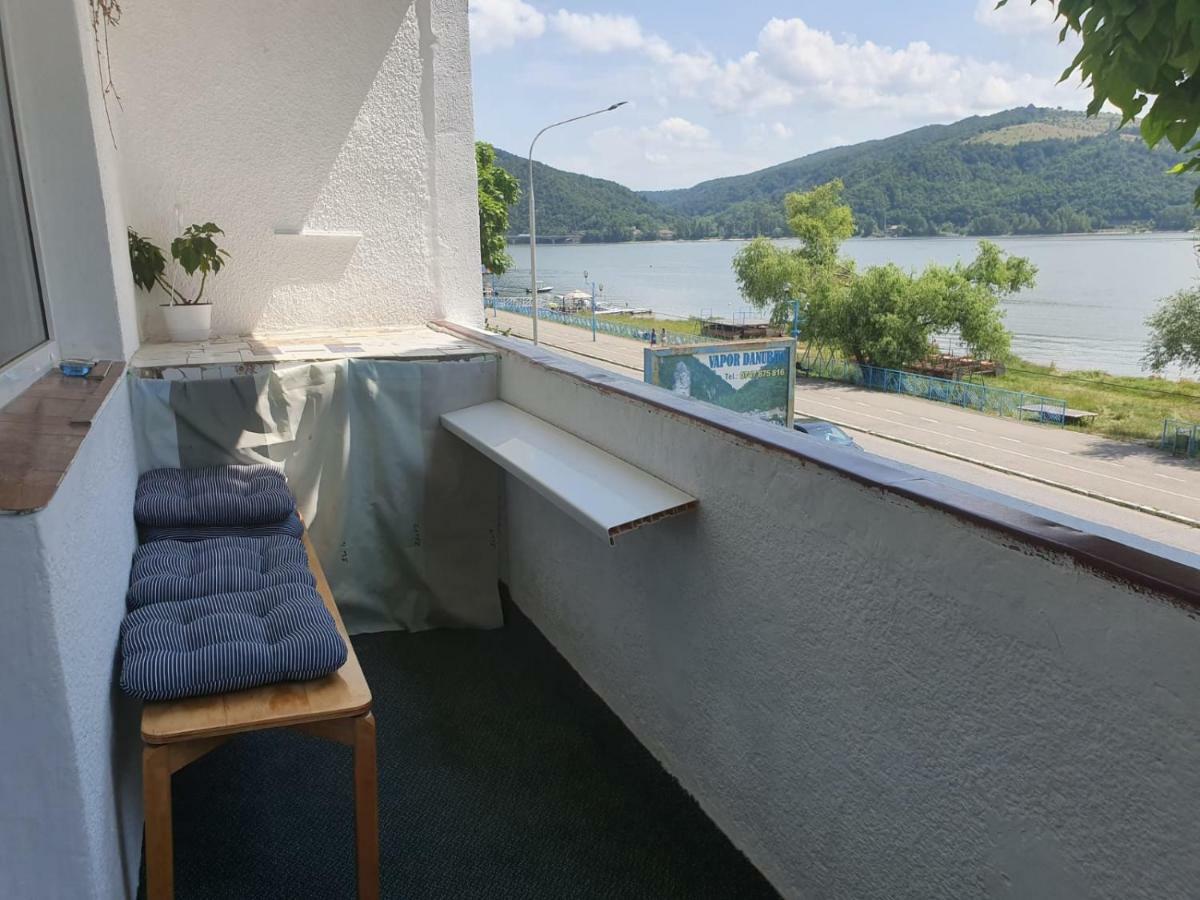 Apartament Denis Διαμέρισμα Orşova Εξωτερικό φωτογραφία